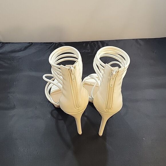 STEVE MADDEN MULTI-STRAP HIGH HEEL ROUND TOE SANDAL - Picture 5 of 15